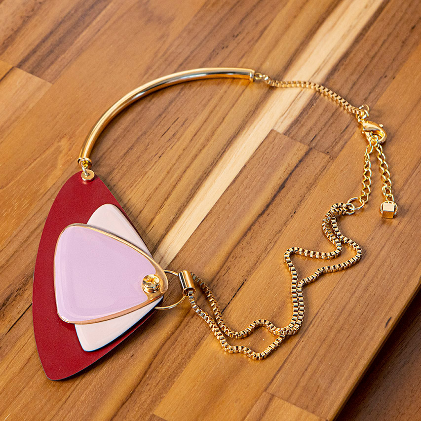 casa pitanga - fernanda torquett - collana ret - bordeaux beige rosa 01