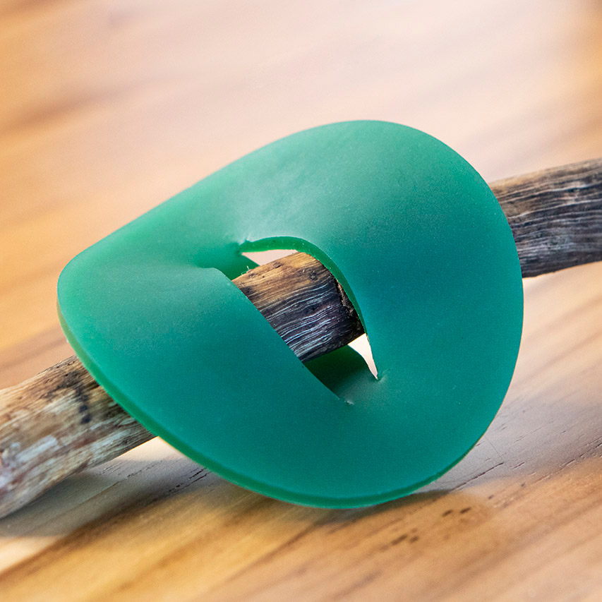 casa pitanga - flavia amadeu - anello concha - verde scuro 01