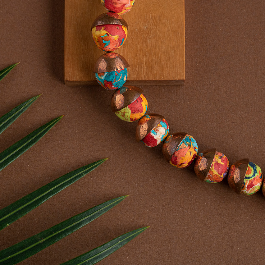 casa pitanga - atitocou - collana Mundi - colorato (toni accesi) 3