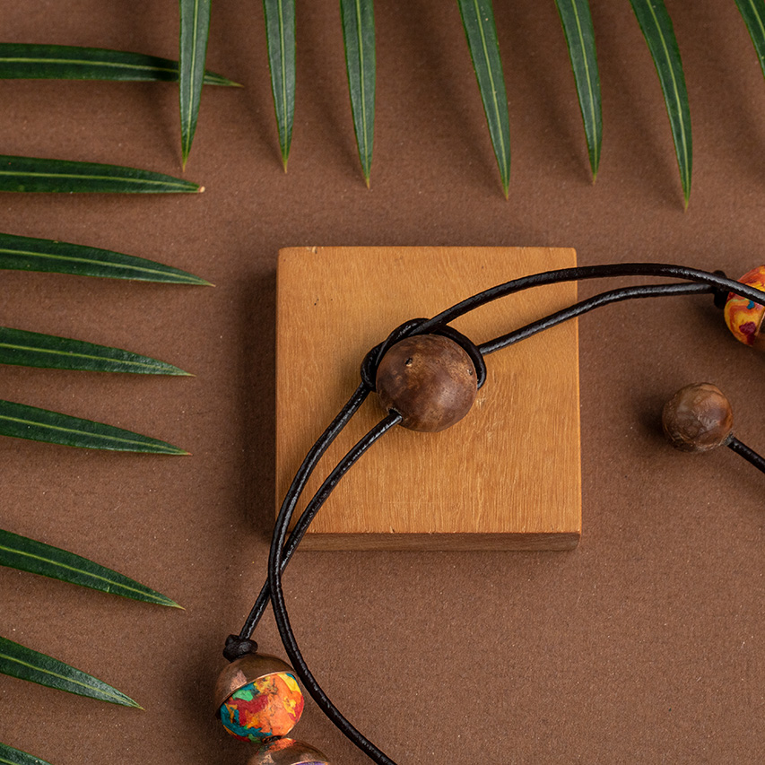 casa pitanga - atitocou - collana Mundi - colorato (toni accesi) 4