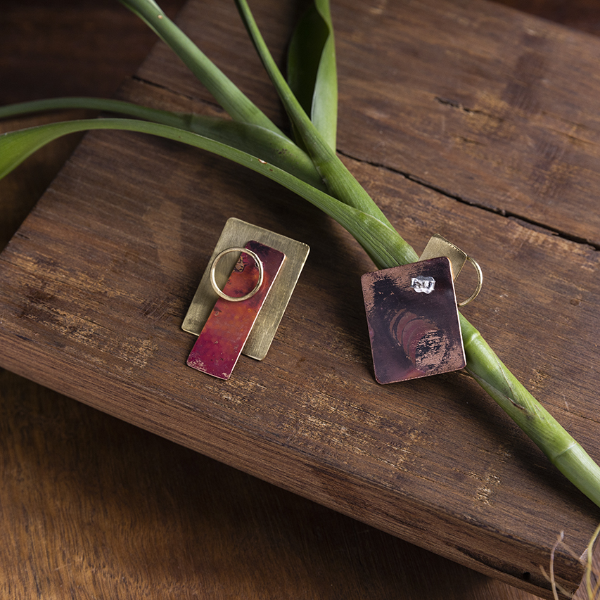 casa pitanga - atelie romã - orecchini colagem - rosso 2