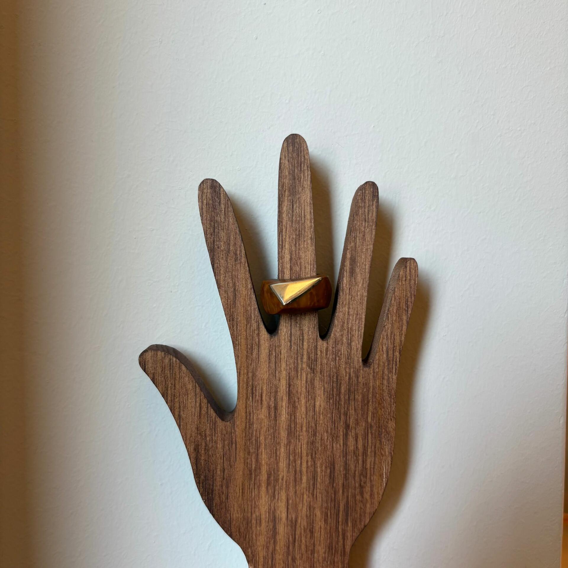 Anello Triângulo