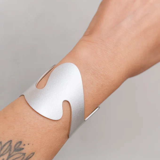Bracciale Organico in alluminio