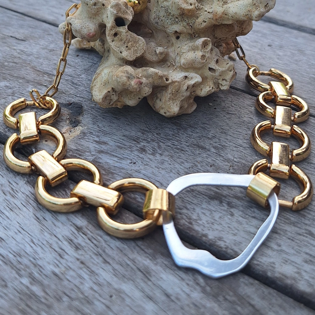 Collana Elo