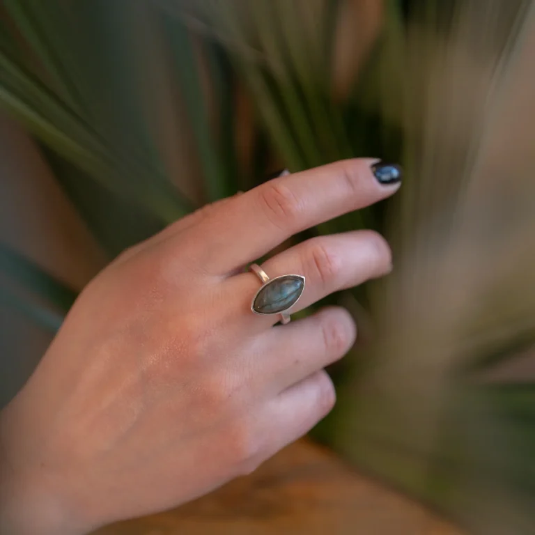 Anello Labradorite
