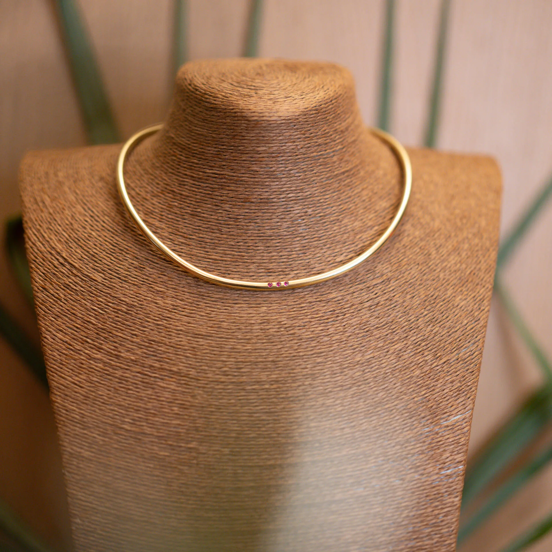 Choker Bastoncino con zirconi rosa