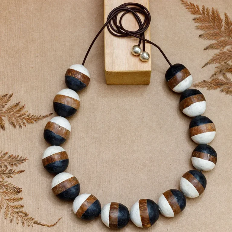 Collana Cabochão