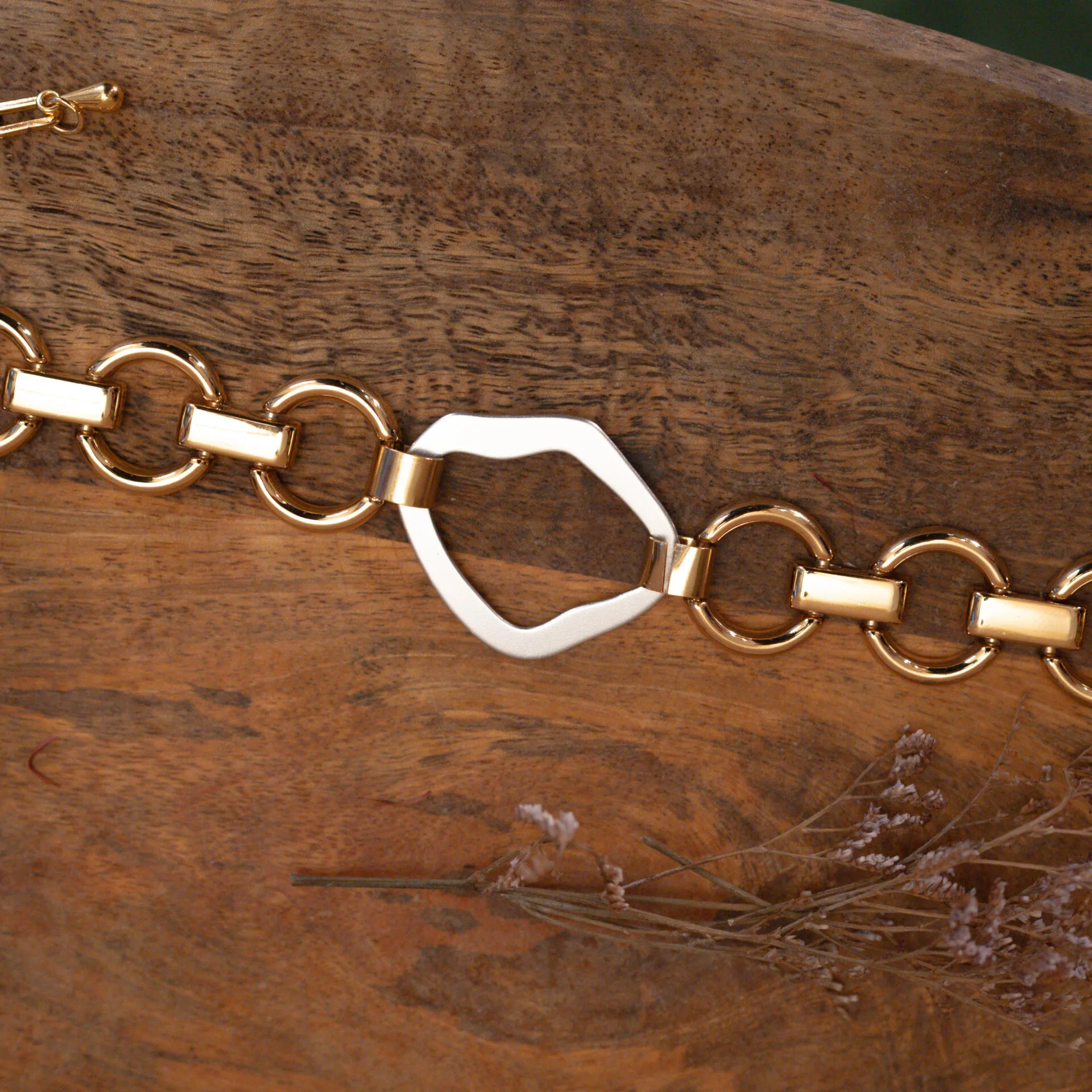 Collana Elo