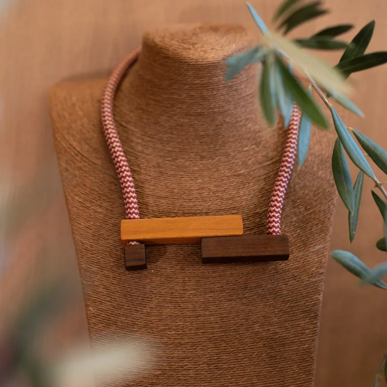 Collana Gio (Teka e Imbuia)
