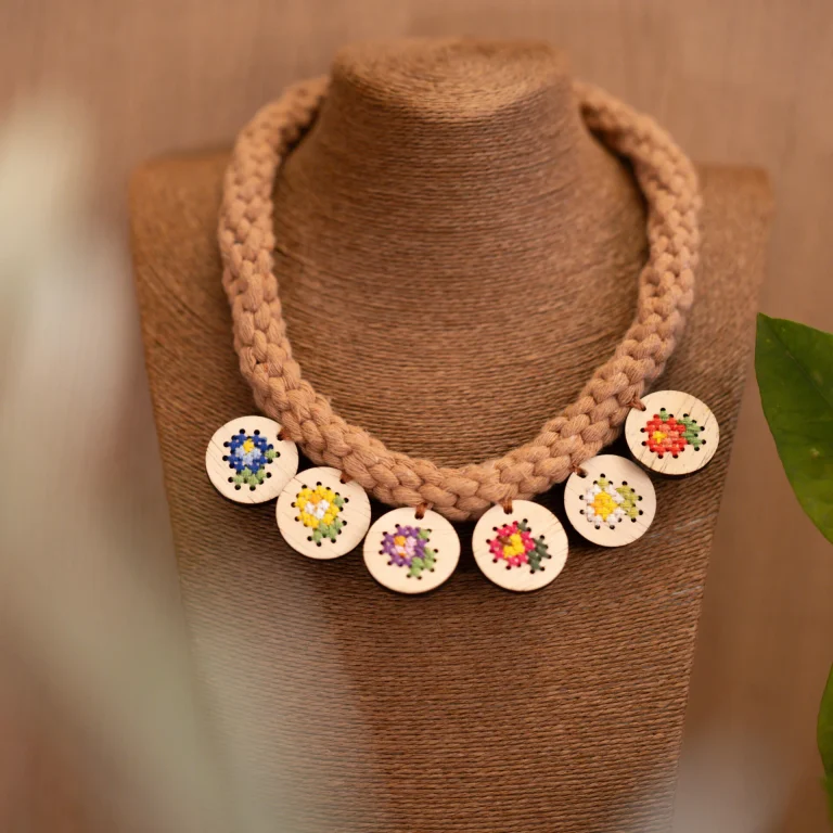 Collana Jardim de Flores