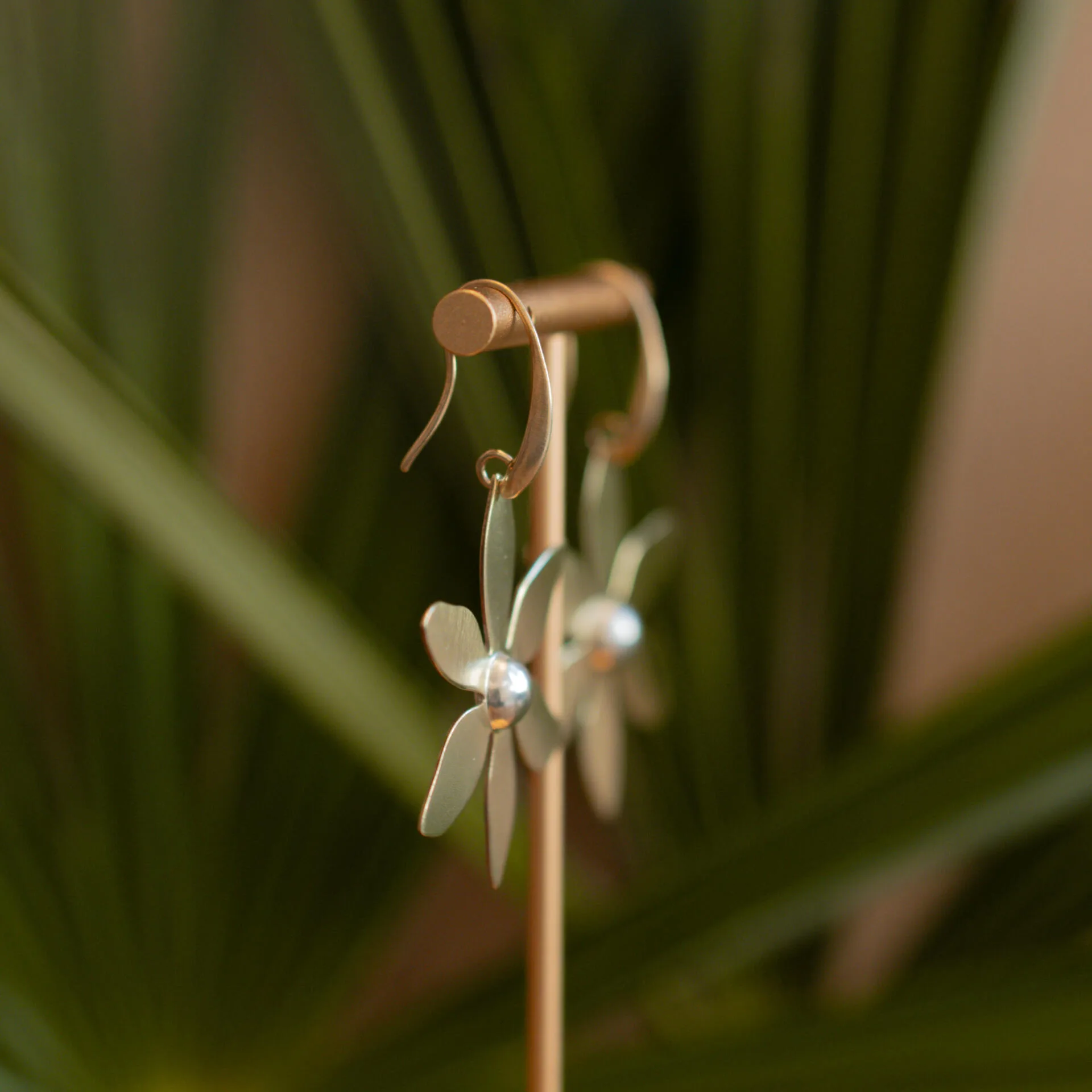 Orecchini Flora con gancio